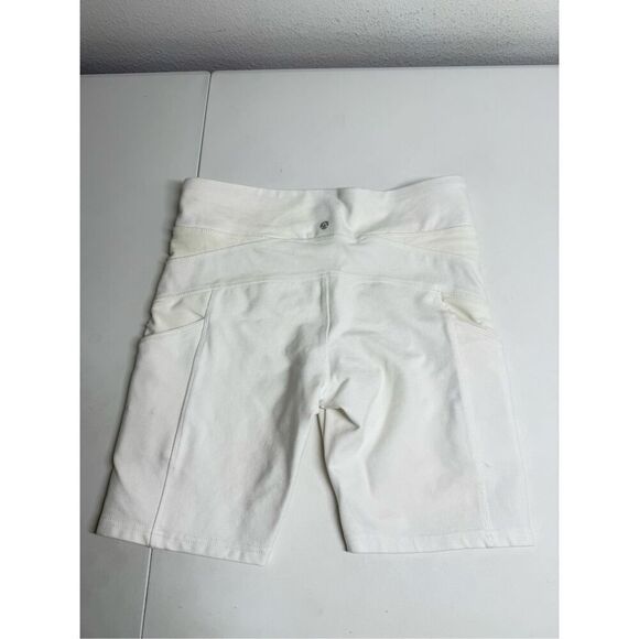 Athletic Collection Women’s Off White Athletic Shorts Mesh Trim Pockets Size L - Picture 6 of 11